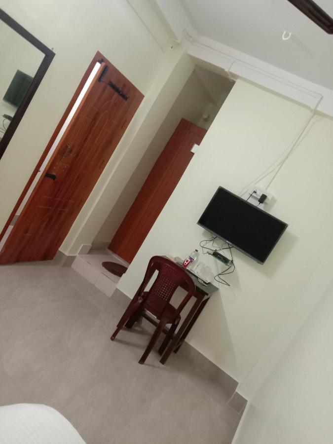 Hotel Executive Bongaigaon Bagian luar foto