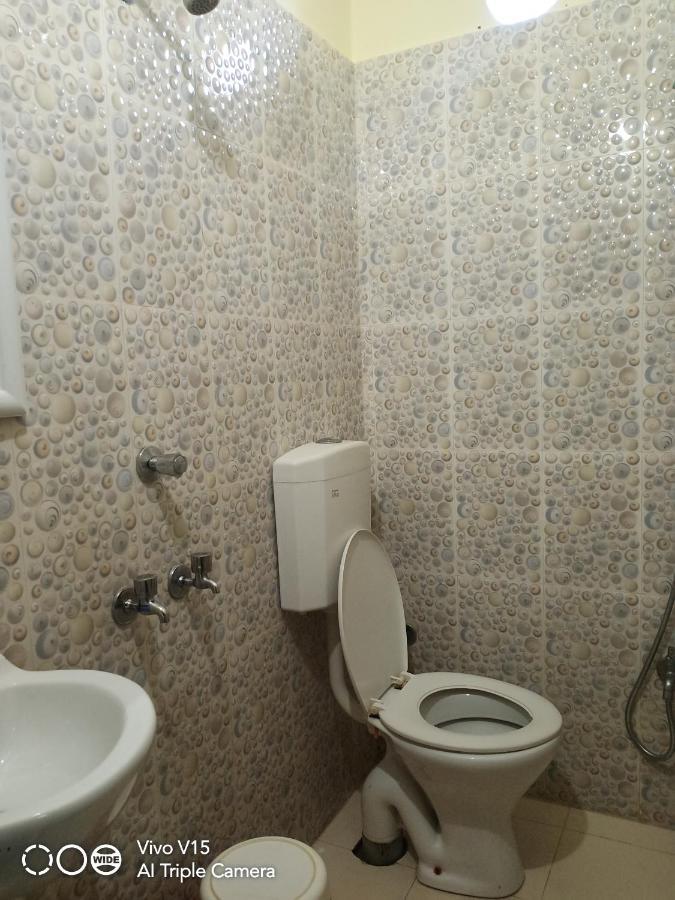Hotel Executive Bongaigaon Bagian luar foto